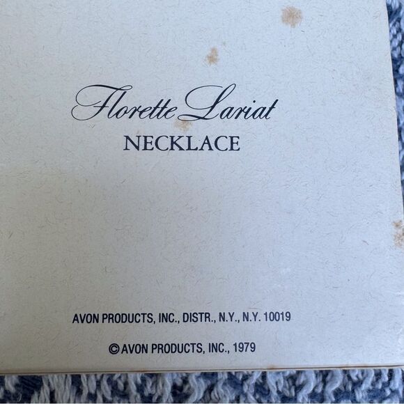 Vintage Avon Florette Lariat Necklace - Picture 3 of 5